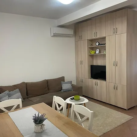 Emana Appartamento Veternik